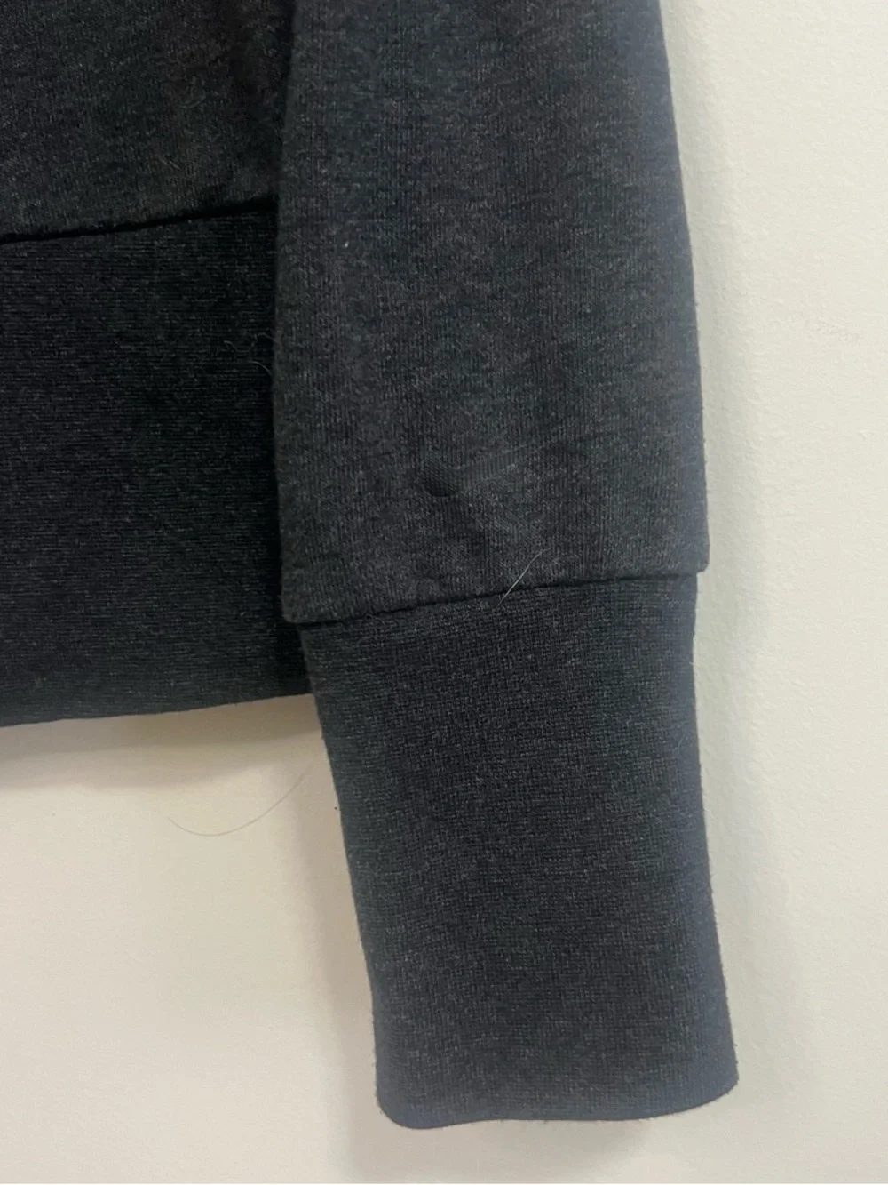 Nike Black Cropped Funnel Neck Hoodie Mock Neck Lounge Athleisure Workout Gym